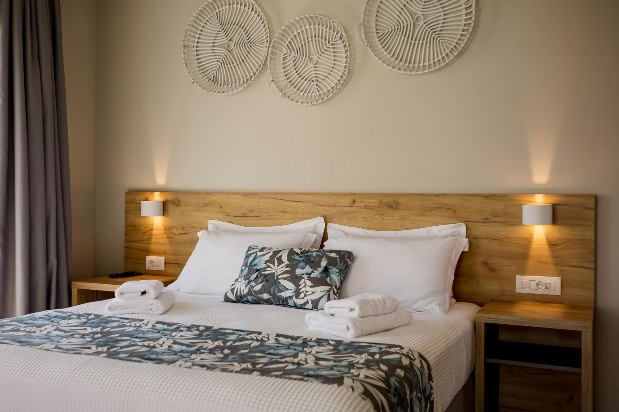 Agia Marina Sarpidon Suites المظهر الخارجي الصورة